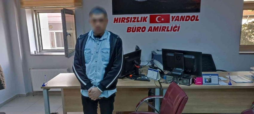 Camiden ve okuldan hırsızlık yaptığı iddia edilen şüpheli yakalandı