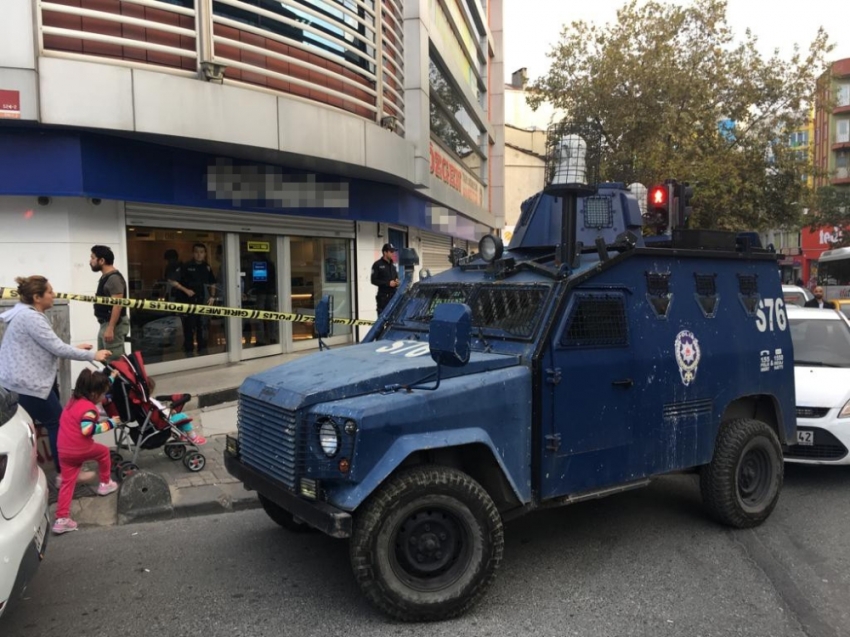 İstanbul’da silahlı banka soygunu