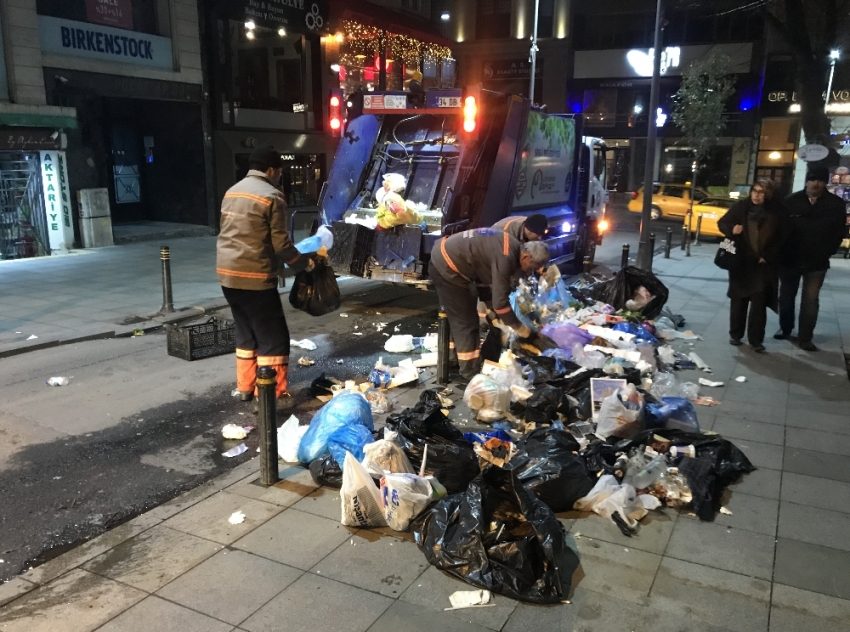 Şişli’de günler sonra çöpler toplanmaya başlandı