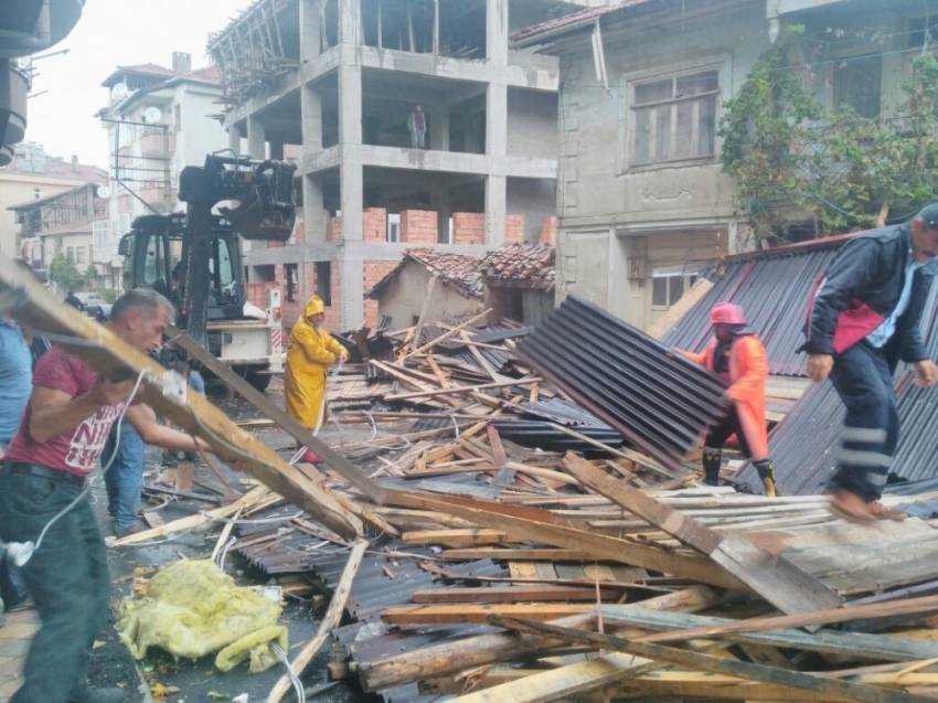 Ortalık savaş alanına döndü