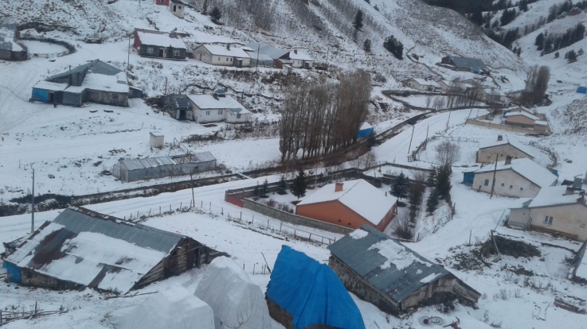 Kars’ta deprem paniğe neden oldu