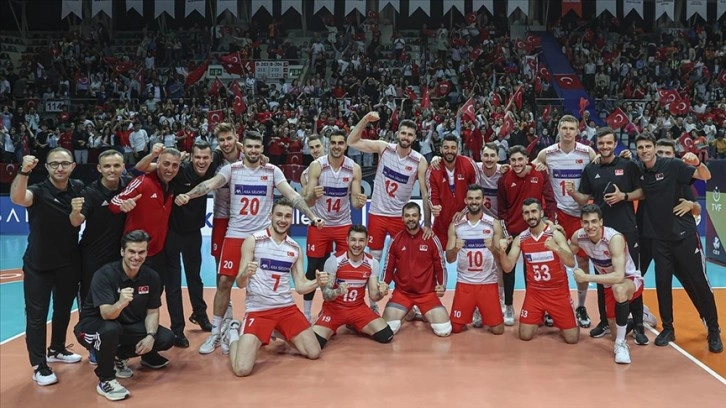 A Milli Erkek Voleybol Takımı,&#160;Portekiz'i 3-1 yenerek adını Dörtlü Final'e yazdırdı