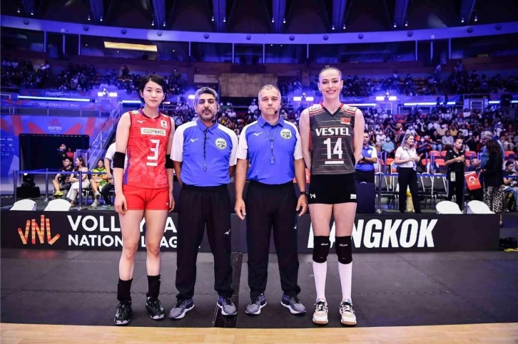 A Milli Kadın Voleybol Takımı, Japonya’ya 3-2 mağlup oldu