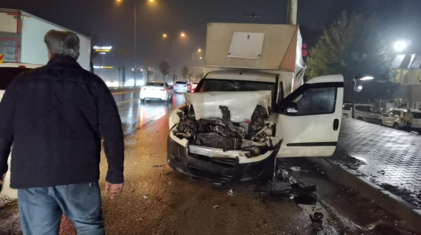 Bursa'da trafik kazası: 5 yaralı