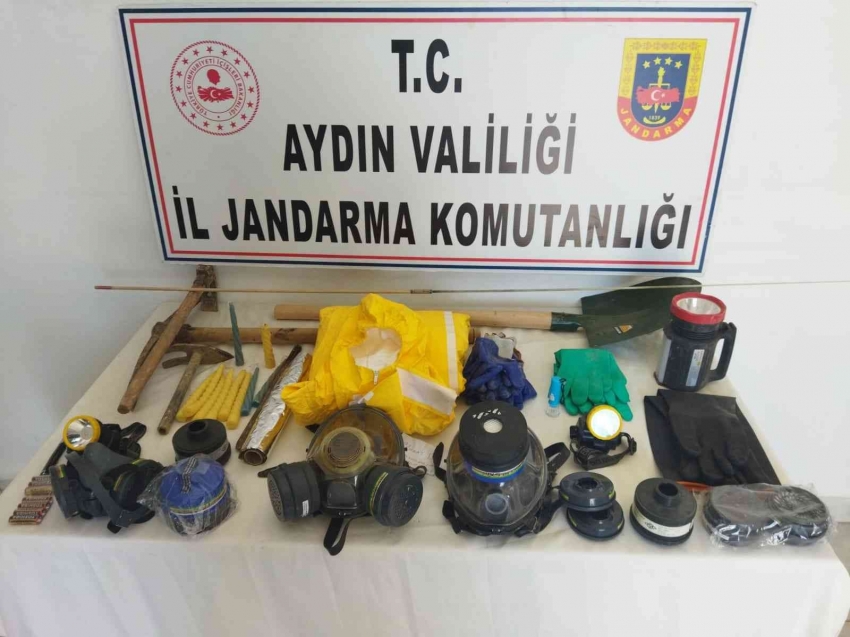 Kaçak kazı yaparken suçüstü yakalandılar