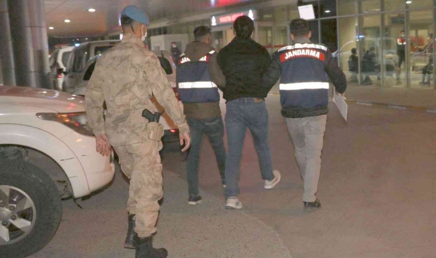 FETÖ’den aranan eski polis ve jandarma yakalandı