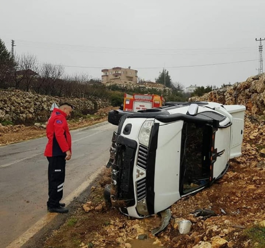 Erdemli’de trafik kazası: 4 yaralı