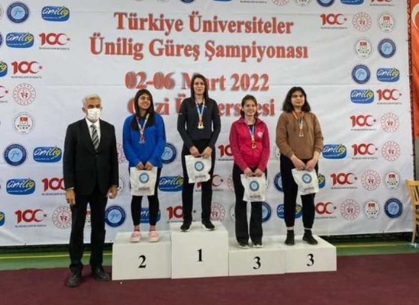 Köyceğizli Kaya, Ünilig Güreş Müsabakasında Türkiye şampiyonu oldu