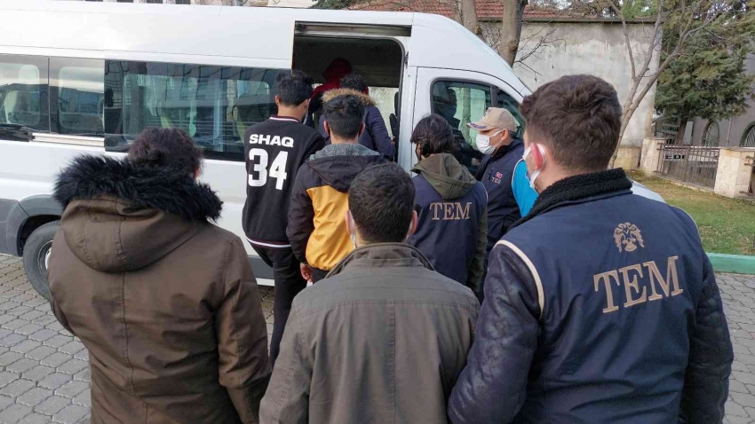 Samsun’da yakalanan 7 DEAŞ şüpheli sınır dışı edilecek