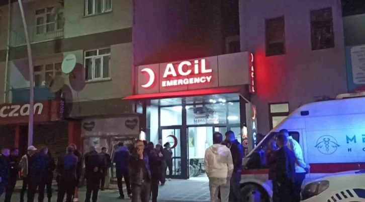 Ablasına haber verip canına kıydı