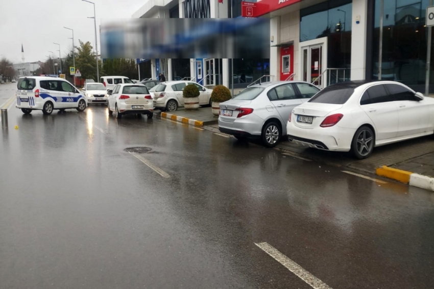 Tuzla’da gaspçı dehşeti: 1 kişi yaralandı