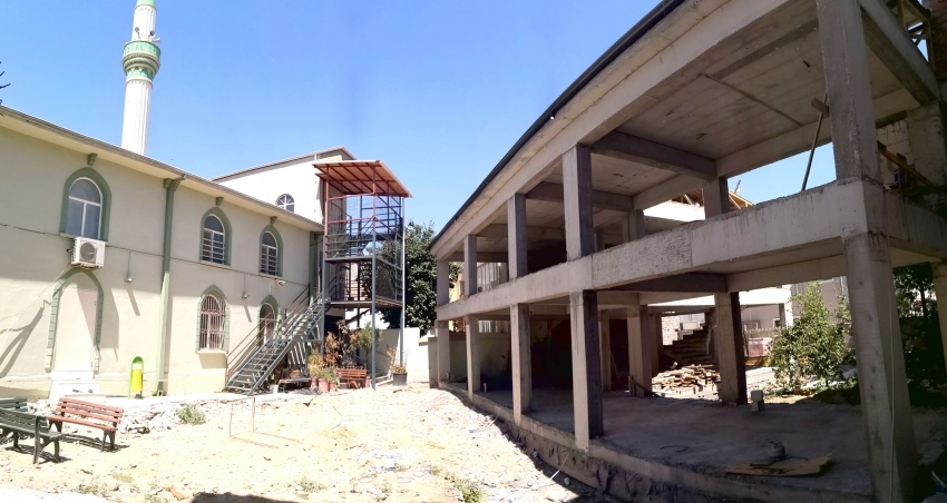 Adalet Camii yeni hizmet binası hızla yükseliyor