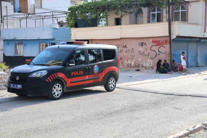 Adana’da kalaşnikoflu kavgada 1 kişi hayatını kaybetti, 1 kişi yaralandı
