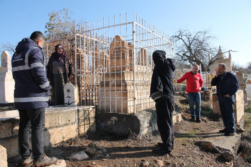 Almanya’daki şüpheli ölümler Midyat’ta mezar açtırdı