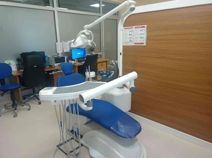 Ağız ve Diş Sağlığı Merkezine yeni diş ünitlerinin kurulumu yapıldı
