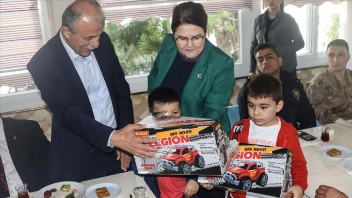 Aile ve Sosyal Hizmetler Bakanı Yanık: Milletimiz büyük, necip bir millet, bu yaralar sarılır