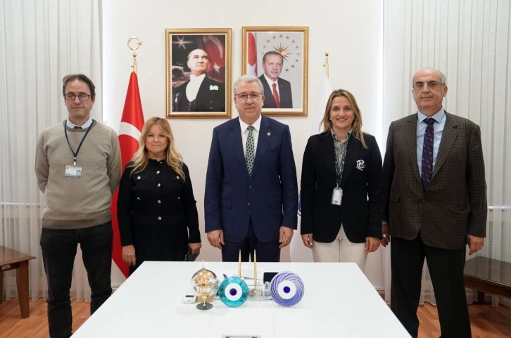 Akademisyenlerden, çocukların hastane fobisini önlemeye yönelik proje
