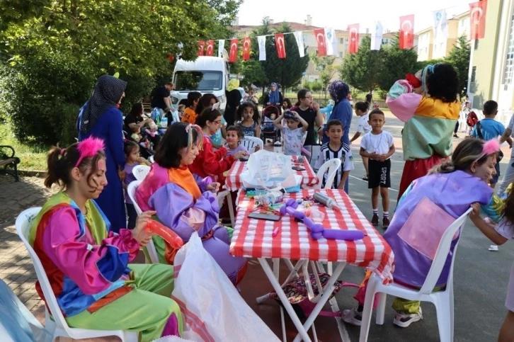 Akpınar’da çocuklar "Bizim Köyde Şenlik Var" etkinlikleriyle doyasıya eğlendi
