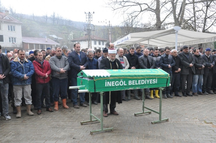 Berlin'deki patlamada ölen Türk Bursa'da toprağa verildi