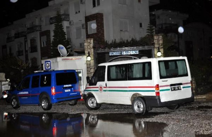 Alman turist kaldığı evde ölü bulundu