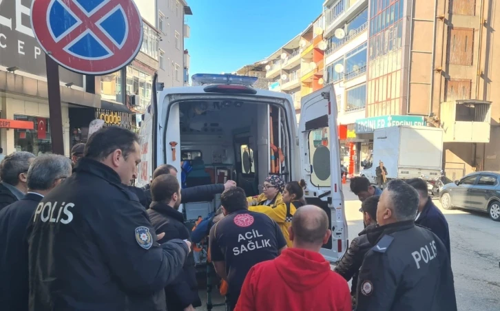 Alaplı’da bıçaklı kavgada ağır yaralanan kişi hastanede öldü
