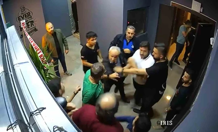 Aydın'da Restoran'da sigara denetiminde çıkan kavgada polis ve gazeteci darp edildi