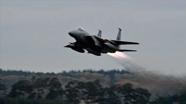 Almanya Polonya'ya MiG-29 uçaklarının Ukrayna'ya teslimi için onay verdi