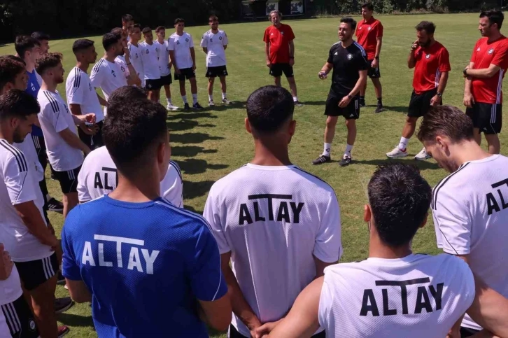 Altay, İsviçreli yatırımcılarla görüşecek
