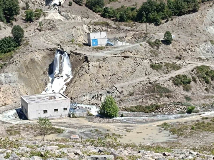 Amasya’da HES’te heyelan
