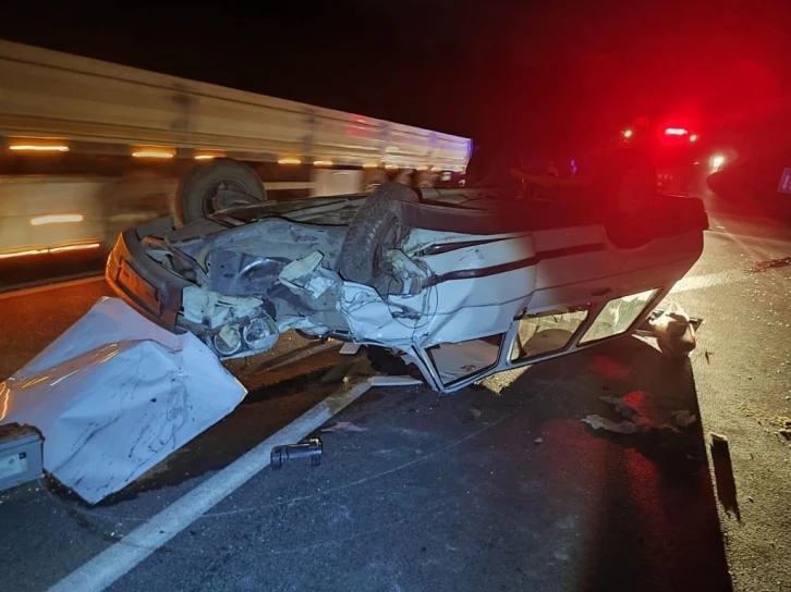 Amasya’da iki otomobil çarpıştı: 3 yaralı
