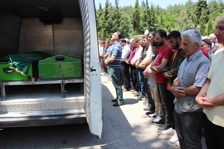 Amasya’da selde can veren Zilal Şahin, son yolculuğuna uğurlandı
