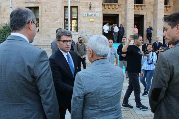 Amasya’nın yeni Valisi Önder Bakan görevine başladı
