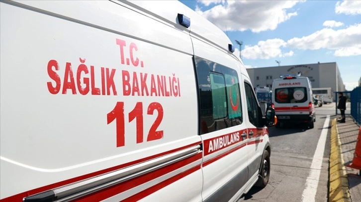 Ambulansa yol vermeyen sürücü 