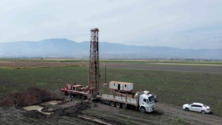 Amik Ovası’nda depremin vurduğu su kuyuları açılıyor
