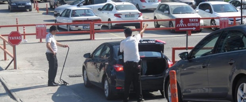 İstanbul’da bombalı araç alarmı!