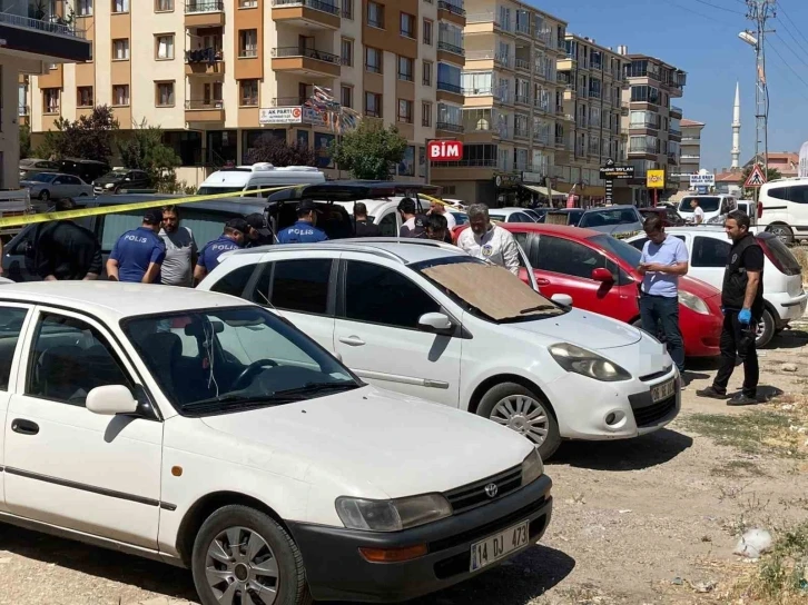 Ankara’da eşini silahla öldüren şahıs ardından intihar etti
