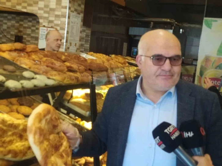 Ankara’da Ramazan pidesi fiyatı 10 TL olarak belirlendi
