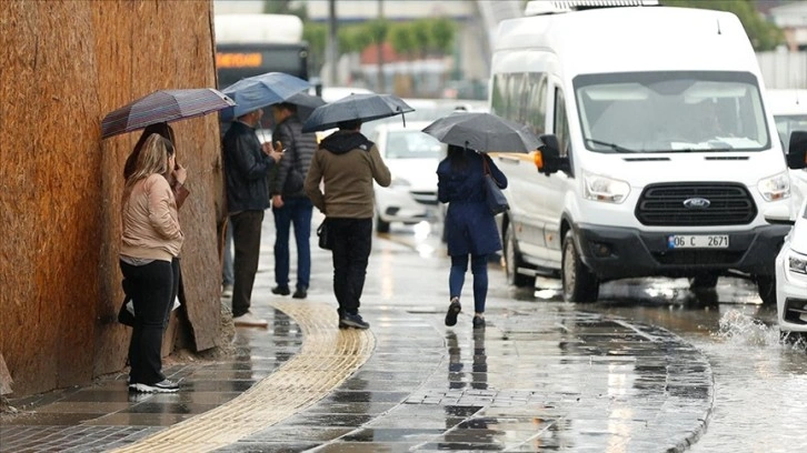 Ankara'da yarın öğleden sonra kuvvetli sağanak bekleniyor