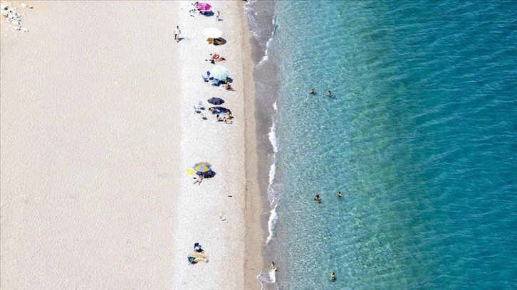 Antalya'ya 7 ayda en fazla turist Rusya ve Almanya'dan geldi