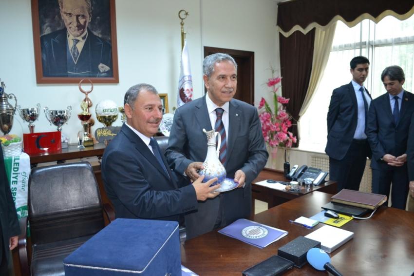 Kestel Belediye Başkanı, arsa yüzünden vuruldu iddiası