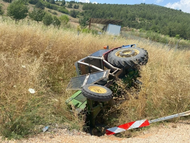 Arkasındaki araçlara yol vereyim derken az kalsın canından oluyordu
