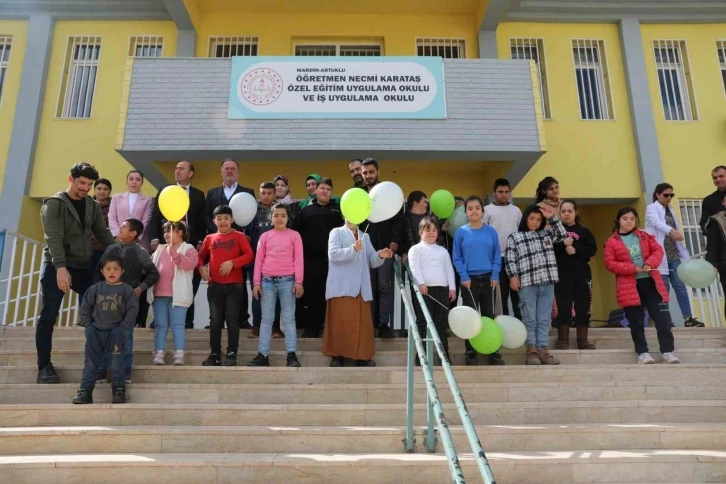 Artuklu Belediye Başkanı Tatlıdede özel gereksinimli öğrencilerle buluştu
