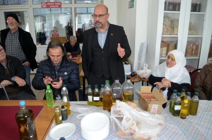 Artvinliler Derneğinde zeytinyağı konuşuldu
