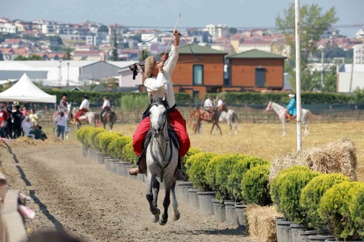 Bursa'da Atlı Okçulukta çeyrek final heyecanı