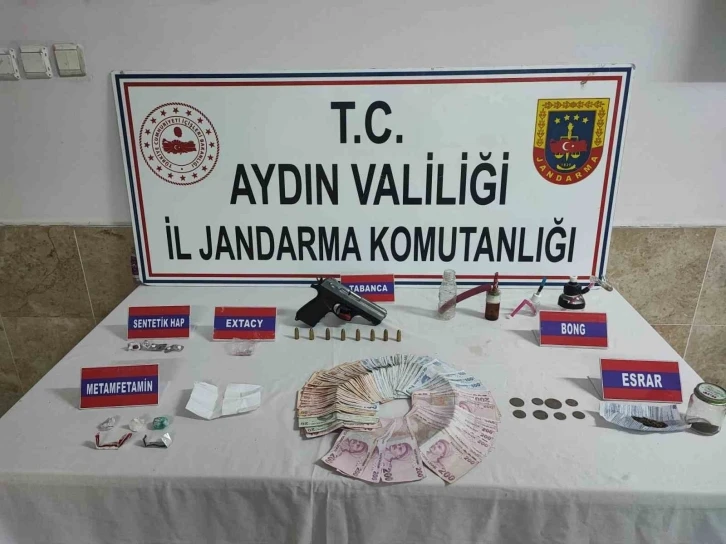 Aydın’da silah kaçakçılığı ve uyuşturucu operasyonu
