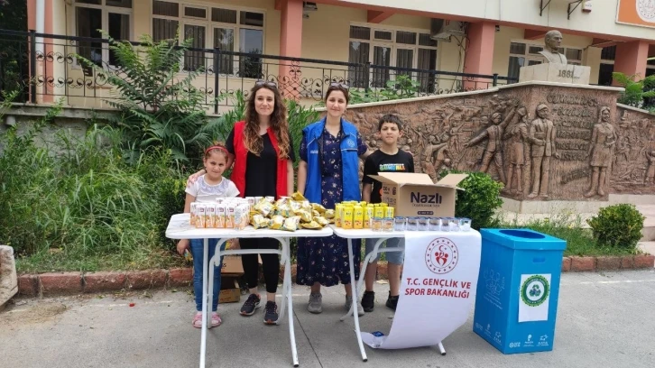 Aydın’da sınav kalemleri ihtiyaç sahibi öğrenciler için toplandı
