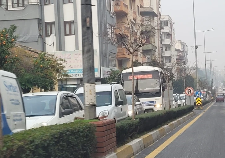 Aydın’da trafik yoğunluğu dikkat çekiyor
