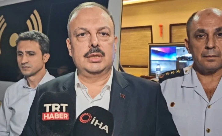 Aydın Valisi Canbolat: “Yangın rüzgarın etkisi ile geniş bir alana yayıldı”