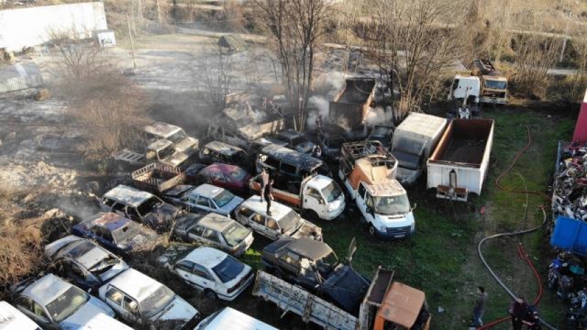 30'a yakın araç küle döndü