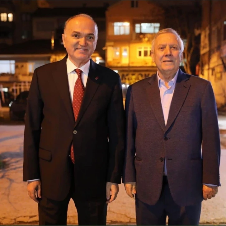 Aziz Yıldırım Başkan Özlü’yü ziyaret etti
